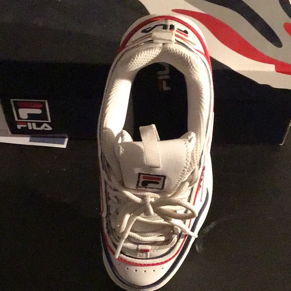 Filas - Picture 4 of 4